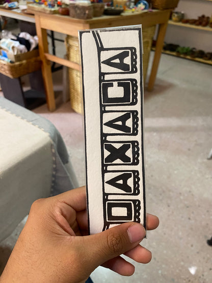 Separador de Libros con Estilo de Grabado Oaxaqueño