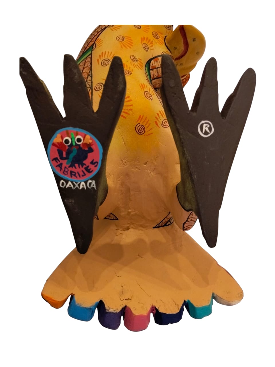 Alebrije de Búho con Alas Extendidas Tallado y Pintado a Mano