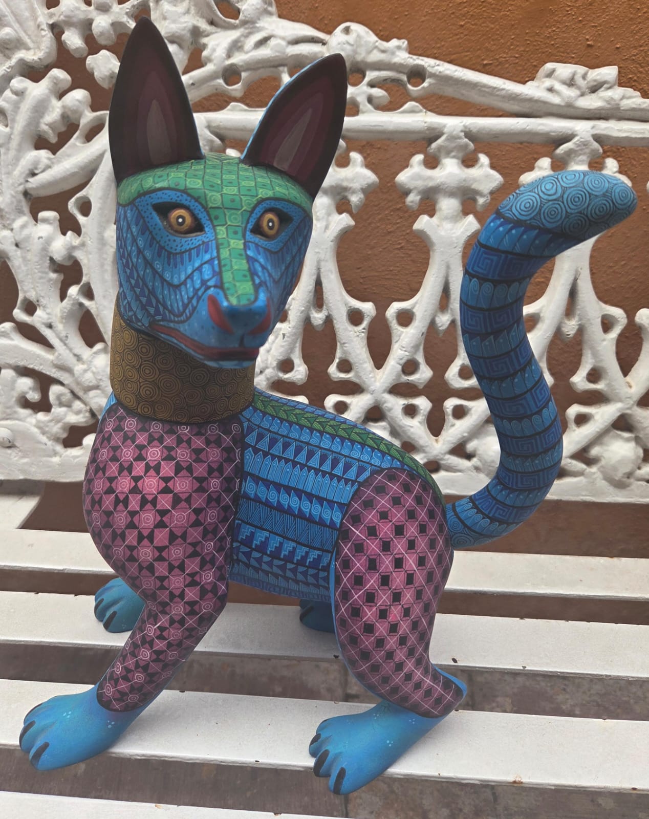 Perro Xolo Alebrije Azul/Rosa